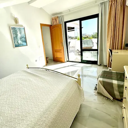 Penthouse Benalmadena Arroyo De La Miel Centro Apartment Exterior photo