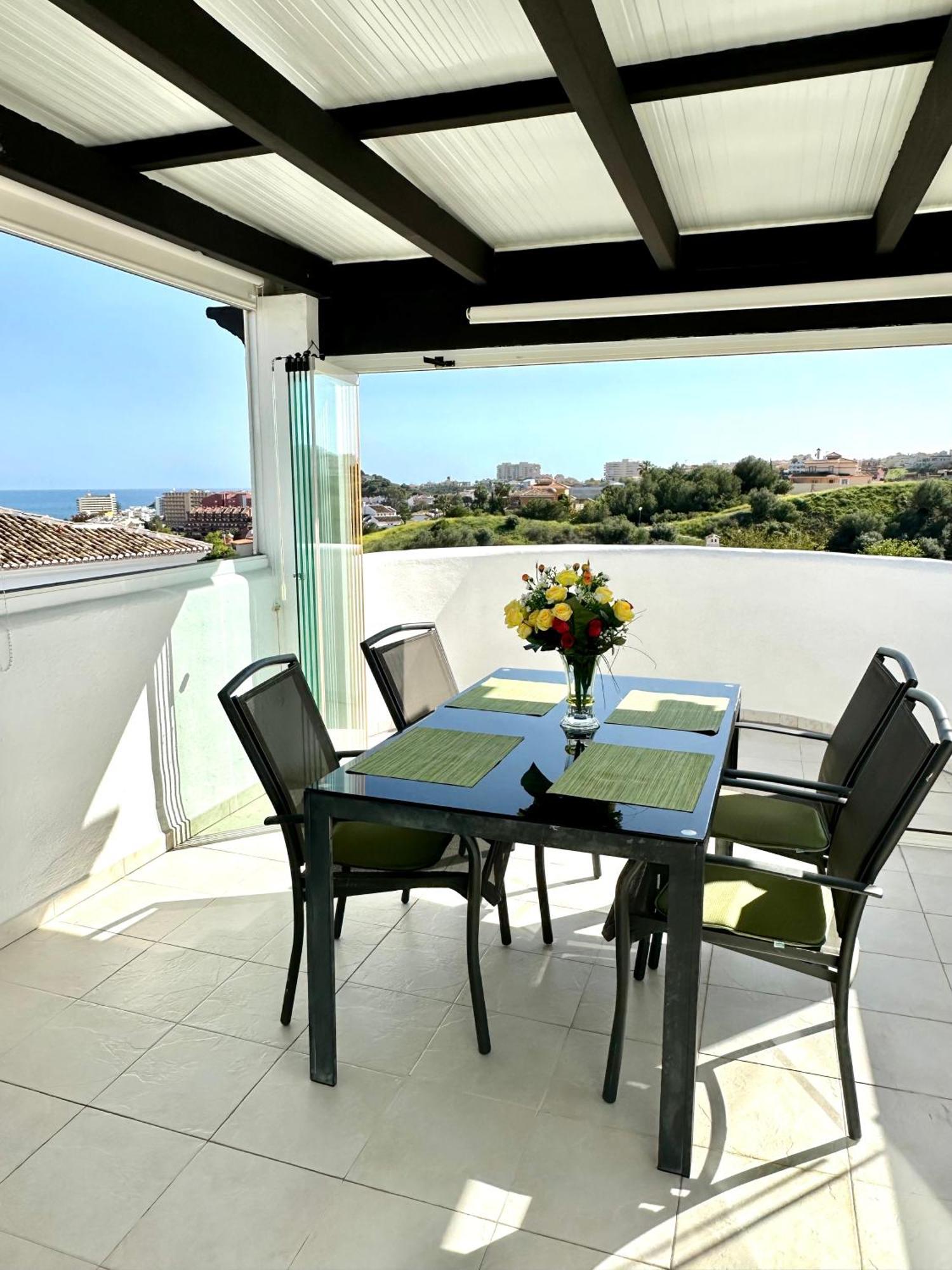 Penthouse Arroyo De La Miel Centro * Benalmadena